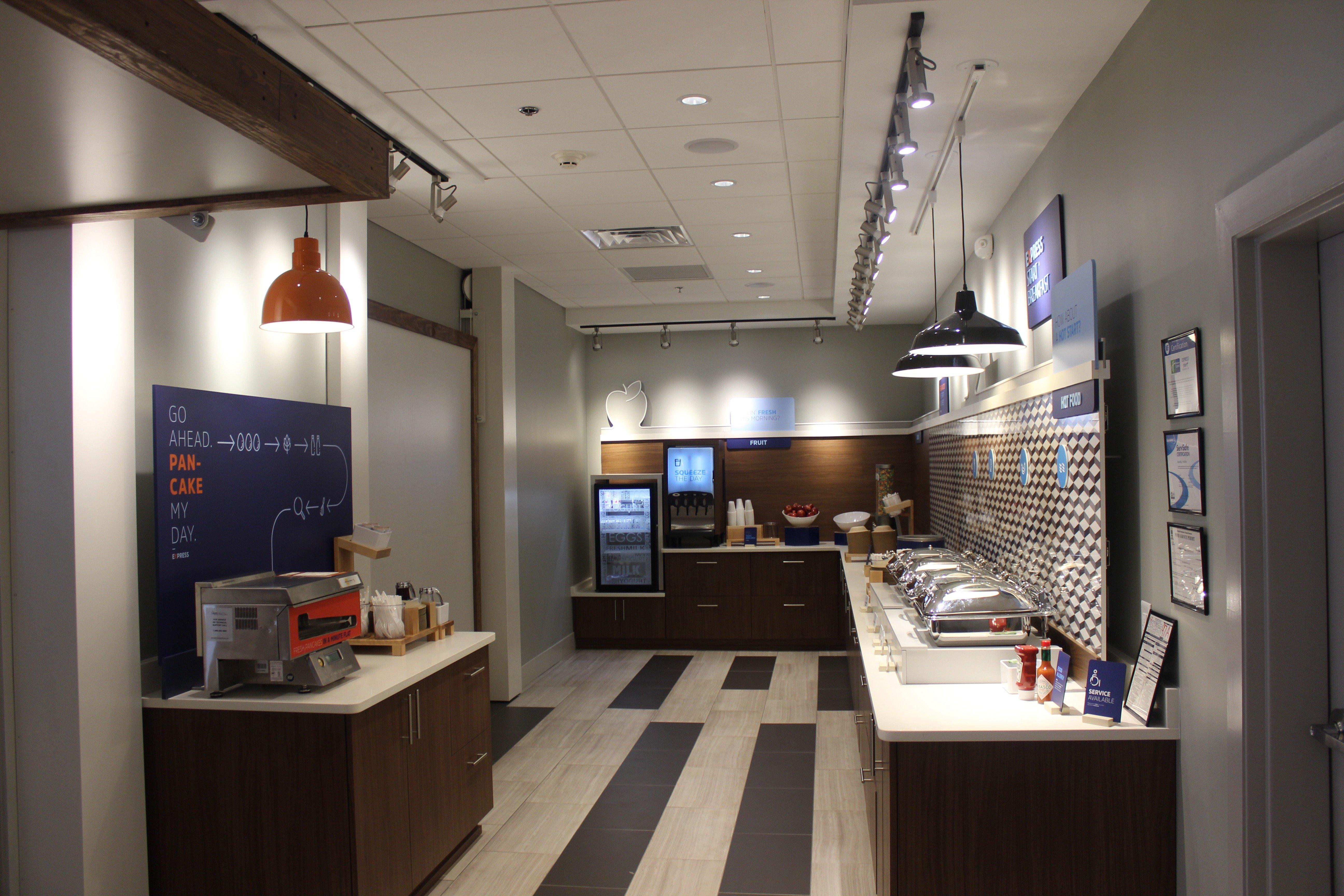 Holiday Inn Express Athens - University Area By Ihg Exterior foto