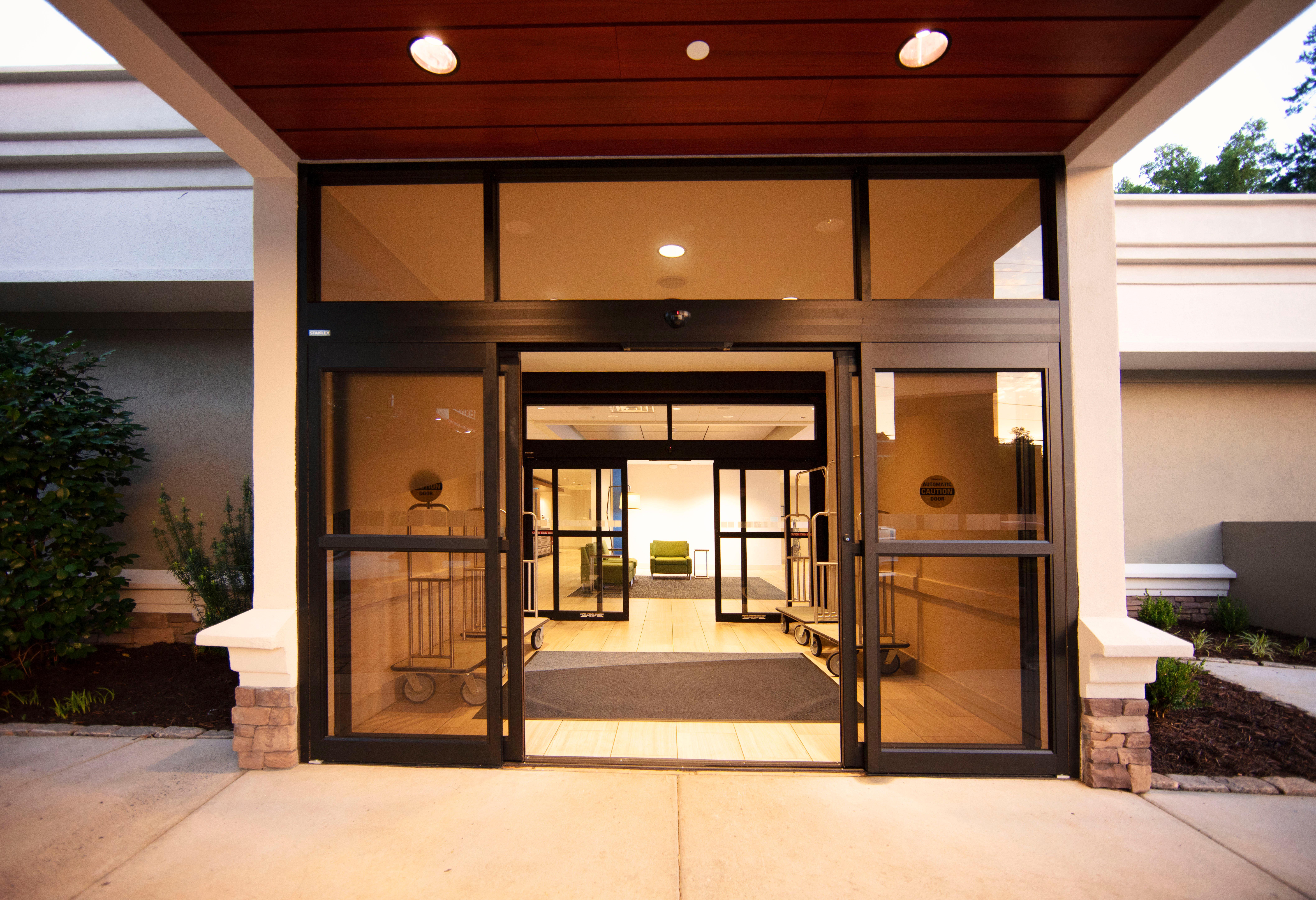 Holiday Inn Express Athens - University Area By Ihg Exterior foto